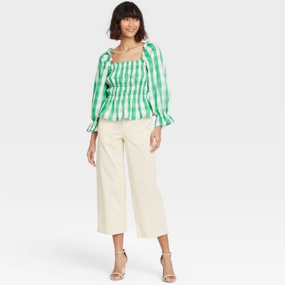 Who What Wear Smocked Peplum Puff Sleeve Top Large - Picture 3 of 10